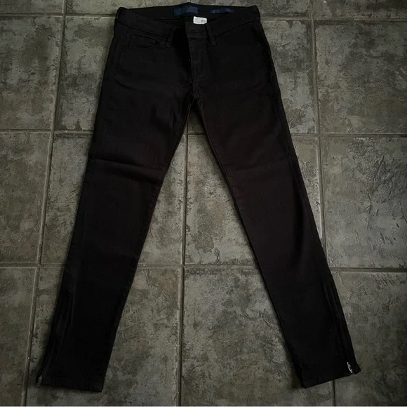 Uniqlo Women’s Black Jeans . Size 26 inch . New . Stylish - Picture 5 of 5